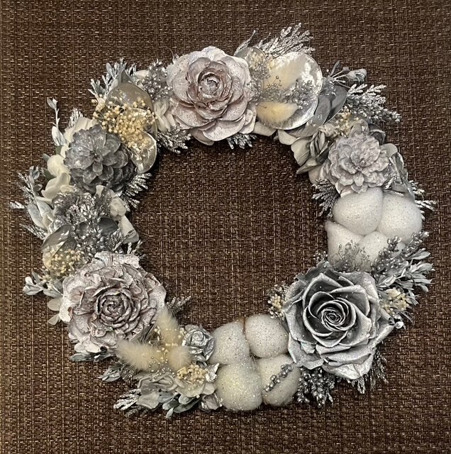 １０月２４日 緑の教室（白銀のスノーリース作り）の受付を開始しました